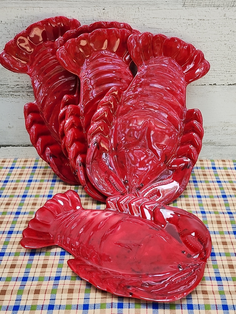 SUR LA TABLE SET OF 5 MELAMINE LOBSTER PLATES